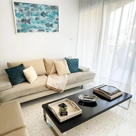Kings Palace Superb 1 Bed With Sea Views Apartment
