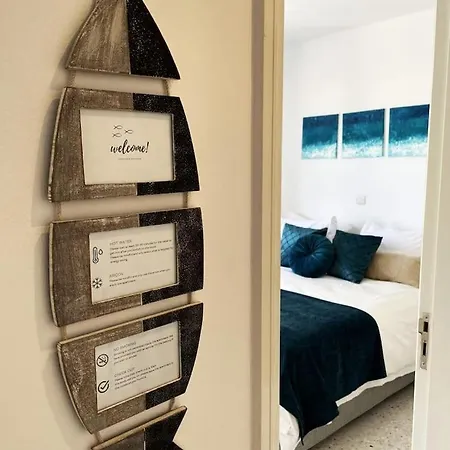 Kings Palace Superb 1 Bed With Sea Views *