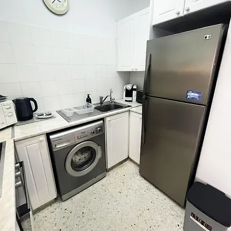 Kings Palace Superb 1 Bed With Sea Views Apartment
